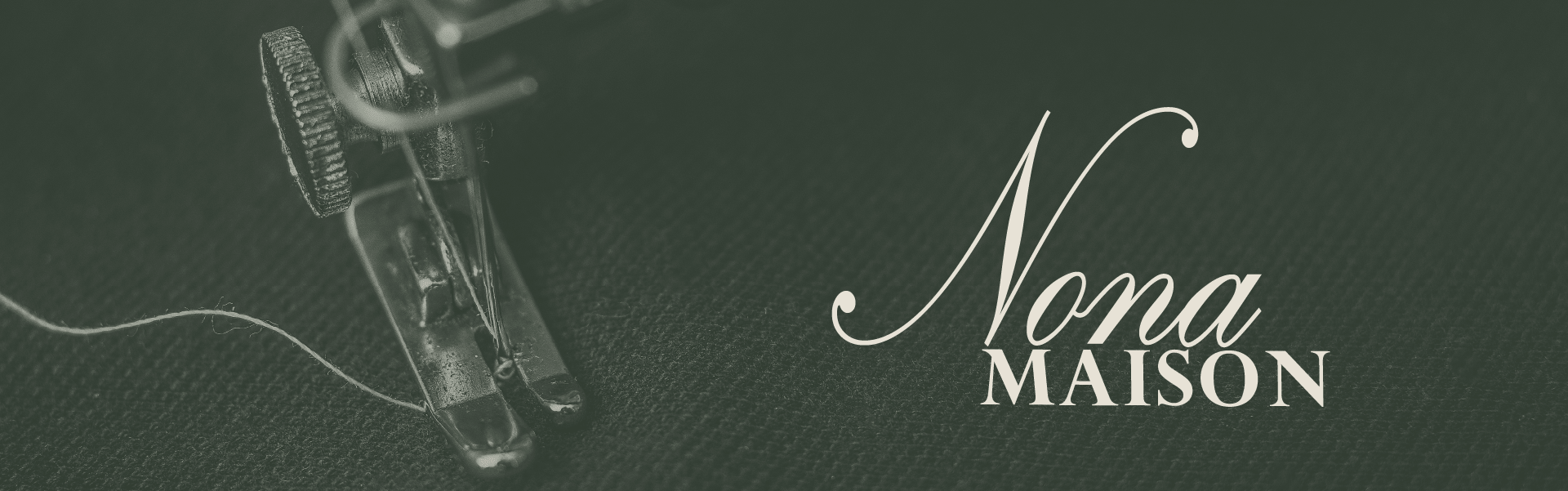 Refonte logo pour créatrice couture Maison Nona créé par JSP Graphiste, avec le logo de l'entreprise et une machine à coudre